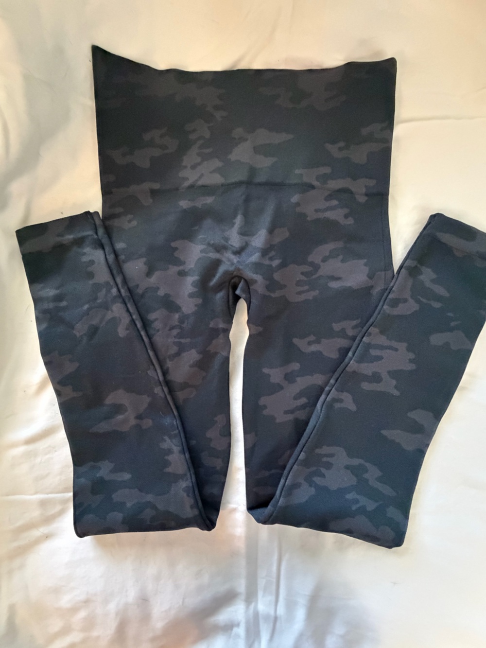 SPANX Kids Dark Gray Camo Leggings